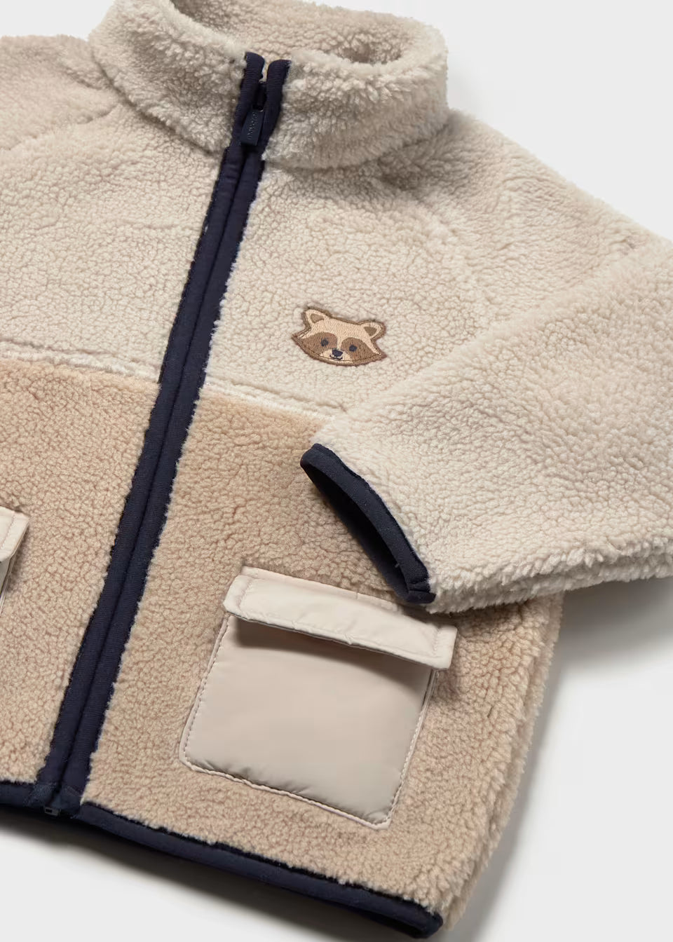 Felpa neonato effetto teddy bicolore con zip e procione ricamato – Mayoral – foto 3