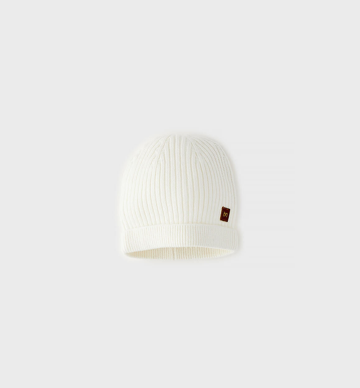 Gorro infantil color crema de canalé con vuelta, sin visera – Minibanda