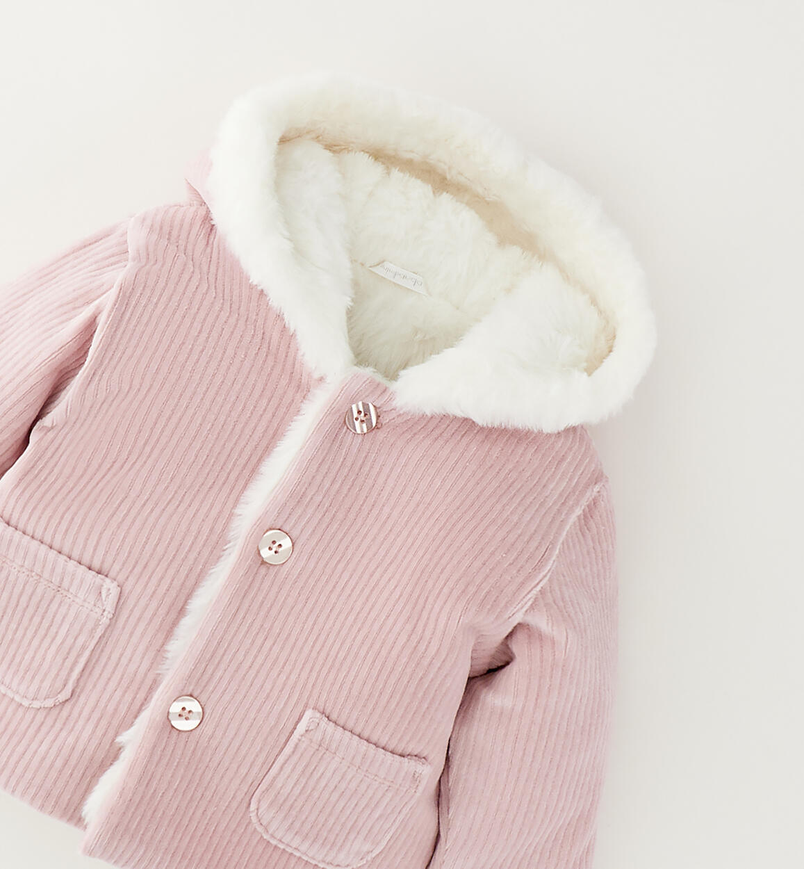 Cappotto in ecopelle - H779