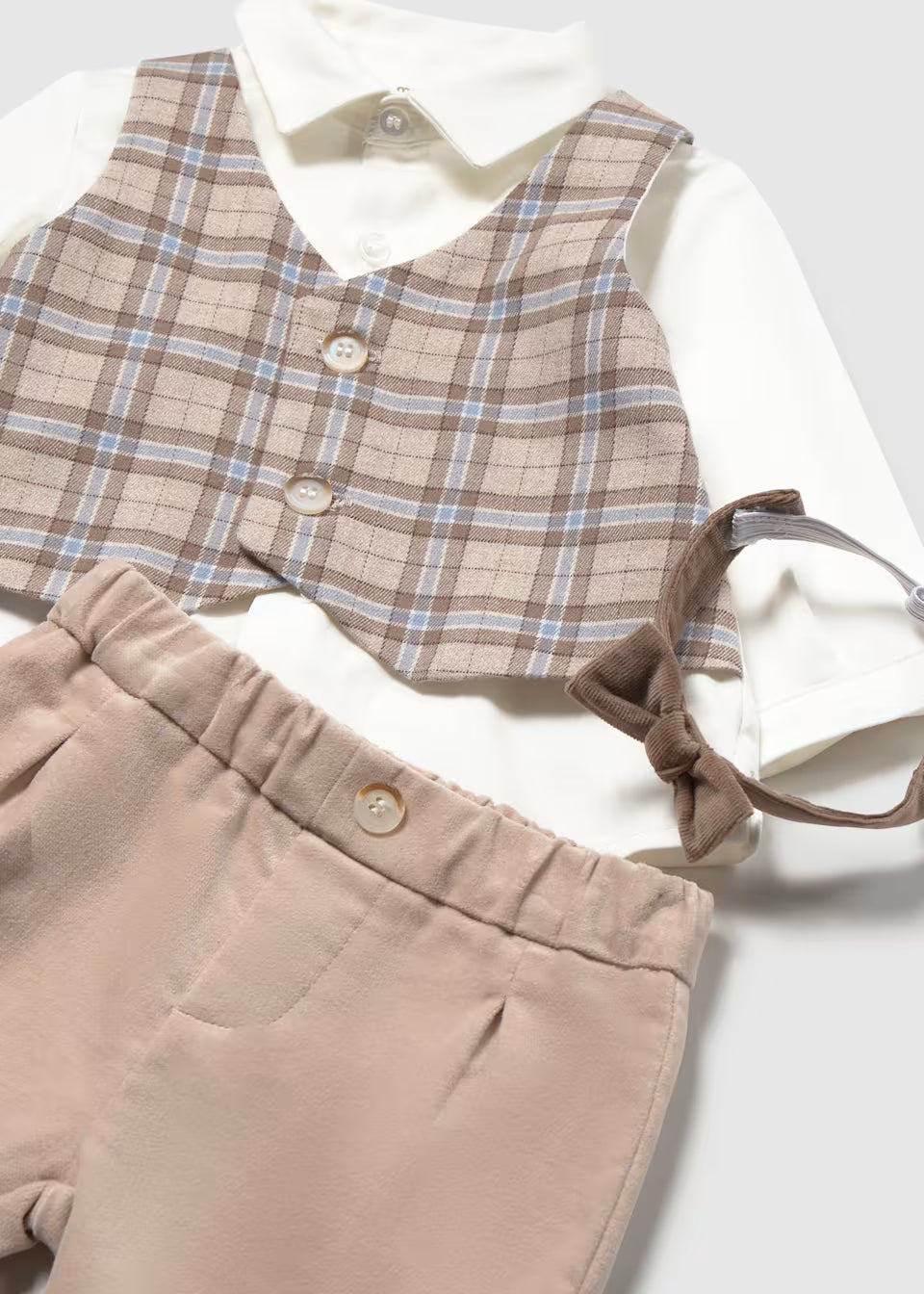 Compl.pantalone,camicia e gil 2524
